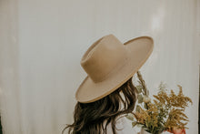 Load image into Gallery viewer, Lenny Panama Hat