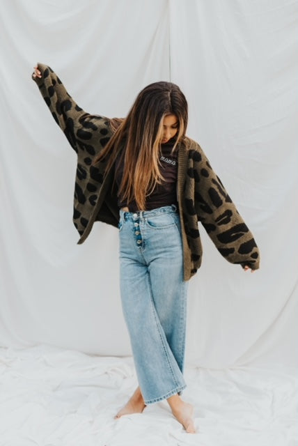 High Rise Wide Crop Jean