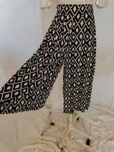 Load image into Gallery viewer, Ikat Guacho Pant