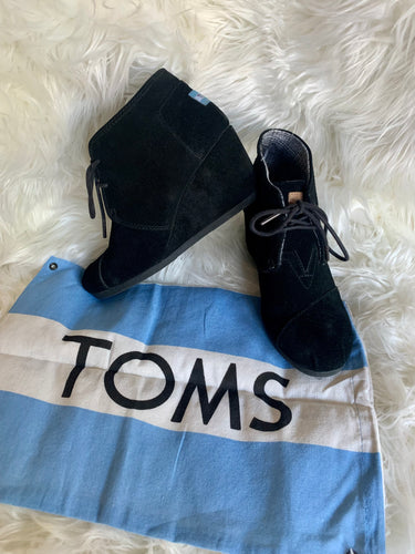 TOMS Black Wedged Bootie