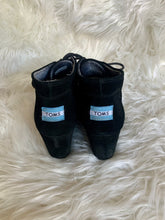 Load image into Gallery viewer, TOMS Black Wedged Bootie